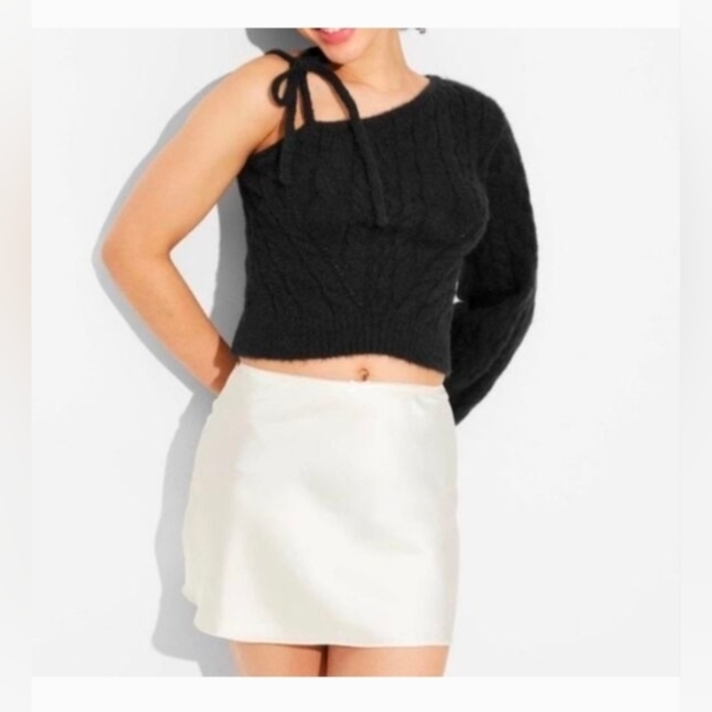 Wild Fable Women's One Shoulder Tie Cable Pullover Sweater Black